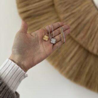 CLOVER ✦ Collana