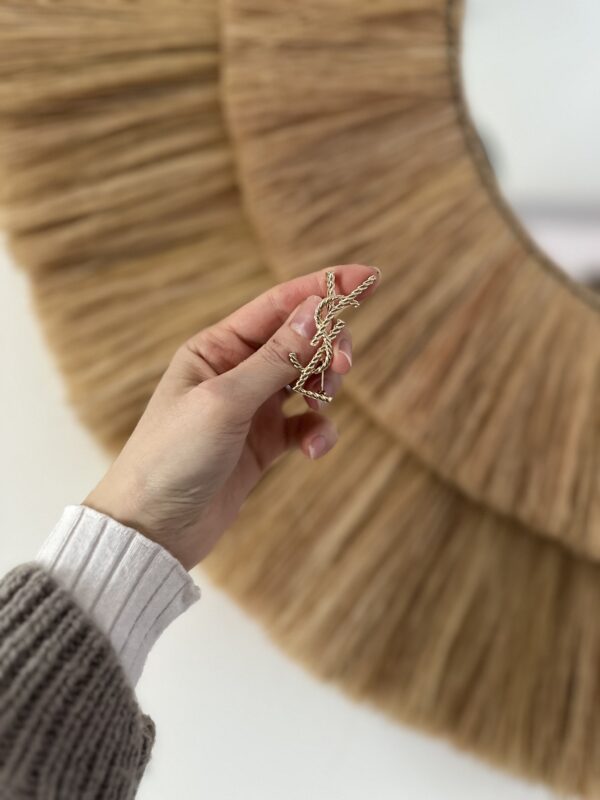 CUTE ELEGANCE ✦ Spilla