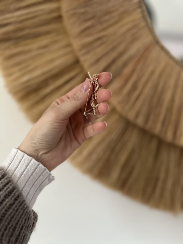 CUTE ELEGANCE ✦ Spilla - immagine 3