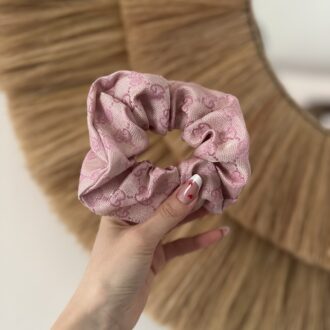 PINK CARAIBI ✦ Scrunchie