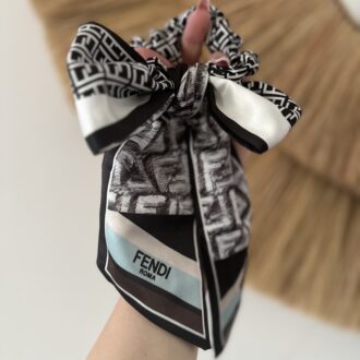 MALAGA  ✦ Scrunchie